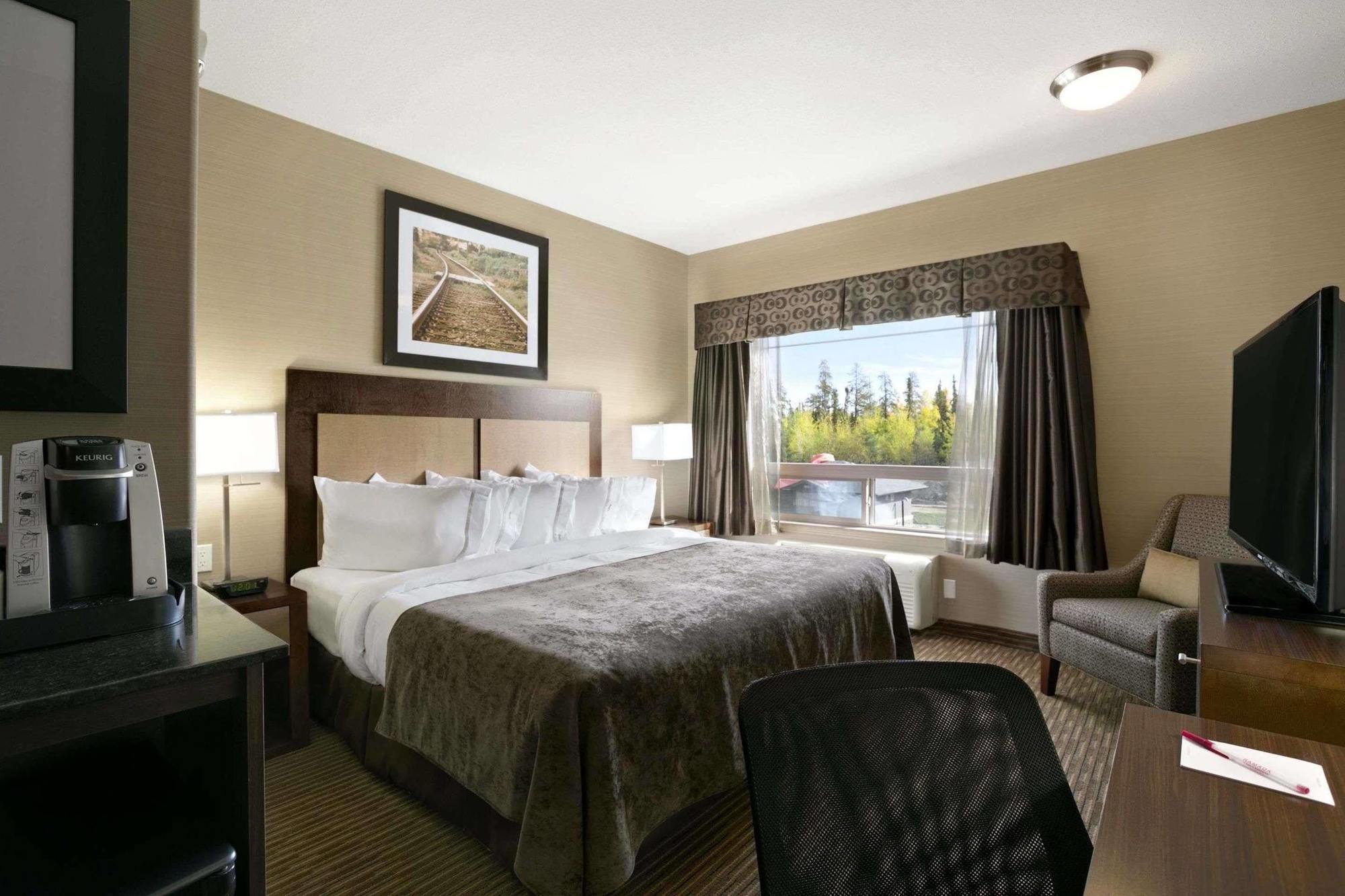 Ramada By Wyndham Conklin Hotell Eksteriør bilde